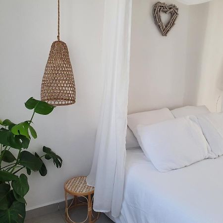 Une Nuit A Bali - Appartement Cocooning Solliès-Toucas エクステリア 写真