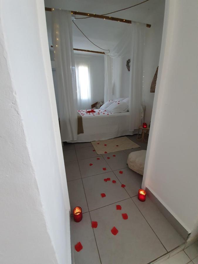 Une Nuit A Bali - Appartement Cocooning Solliès-Toucas エクステリア 写真