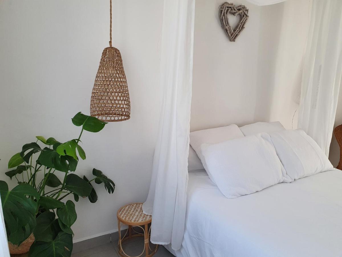 Une Nuit A Bali - Appartement Cocooning Solliès-Toucas エクステリア 写真