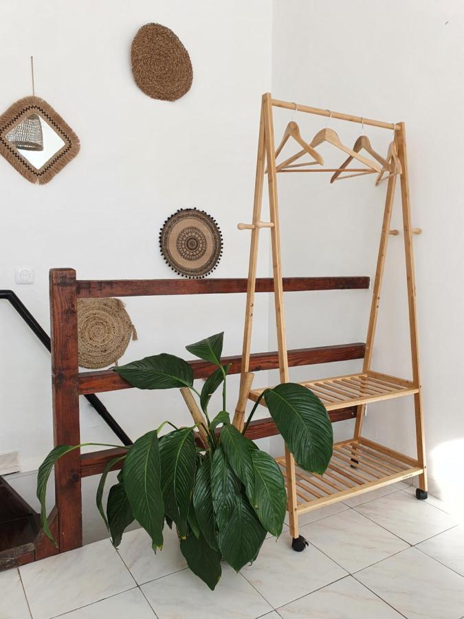 Une Nuit A Bali - Appartement Cocooning Solliès-Toucas エクステリア 写真